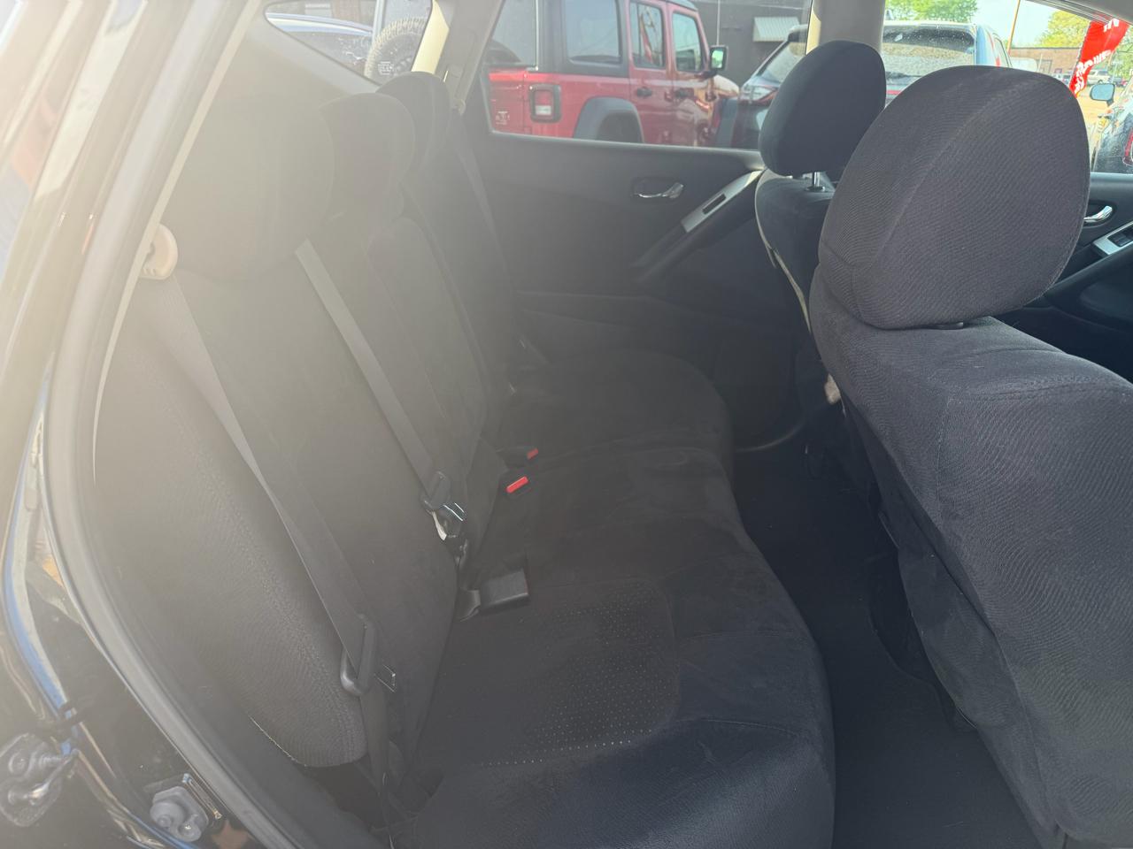 Nissan Murano S AWD 2010