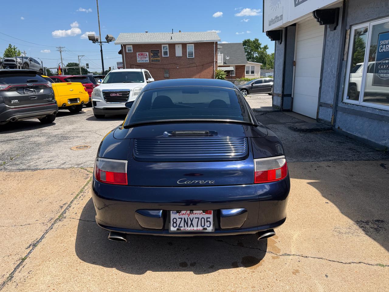 Porsche 911 Carrera Cabriolet 2003