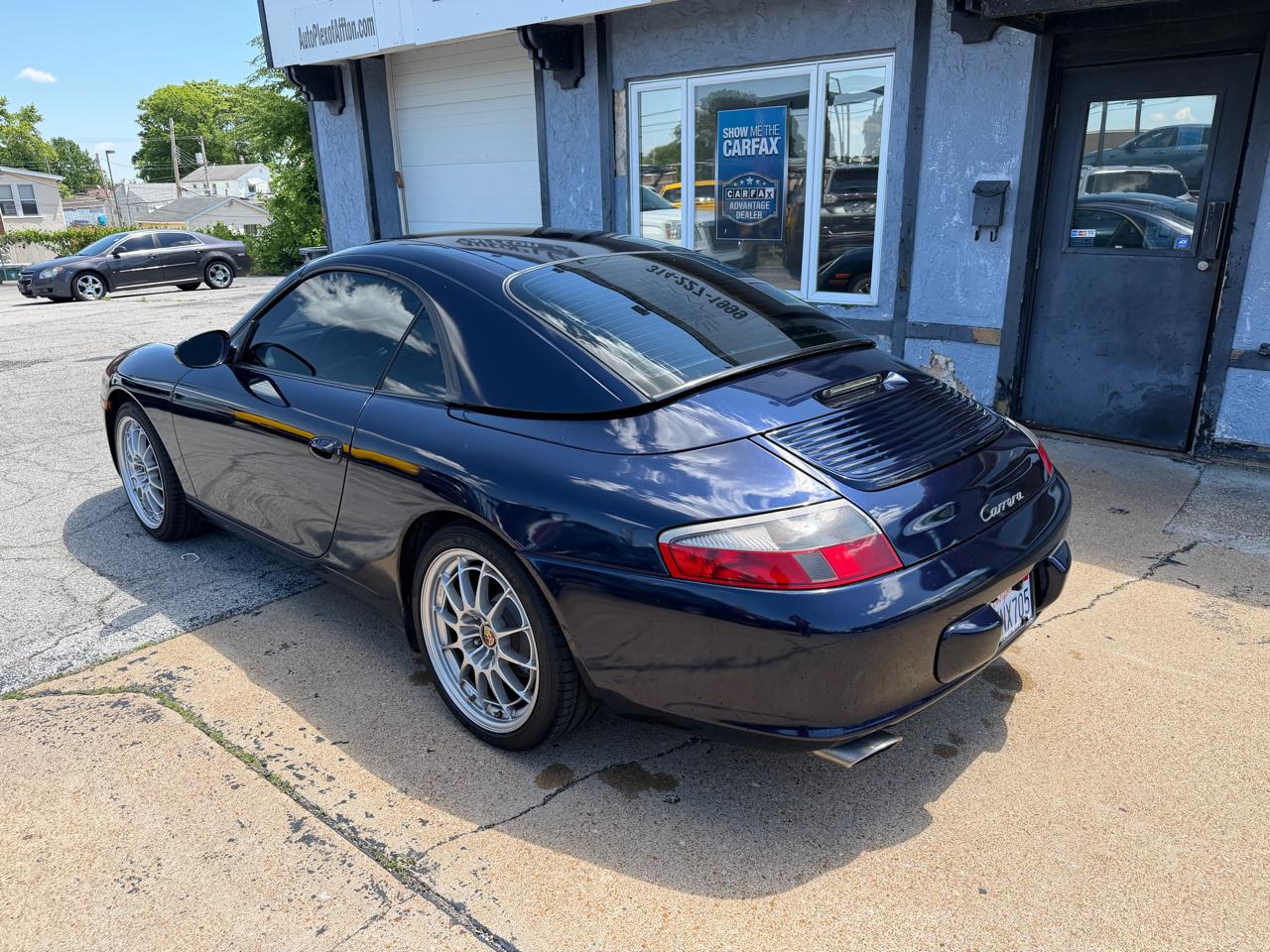 Porsche 911 Carrera Cabriolet 2003
