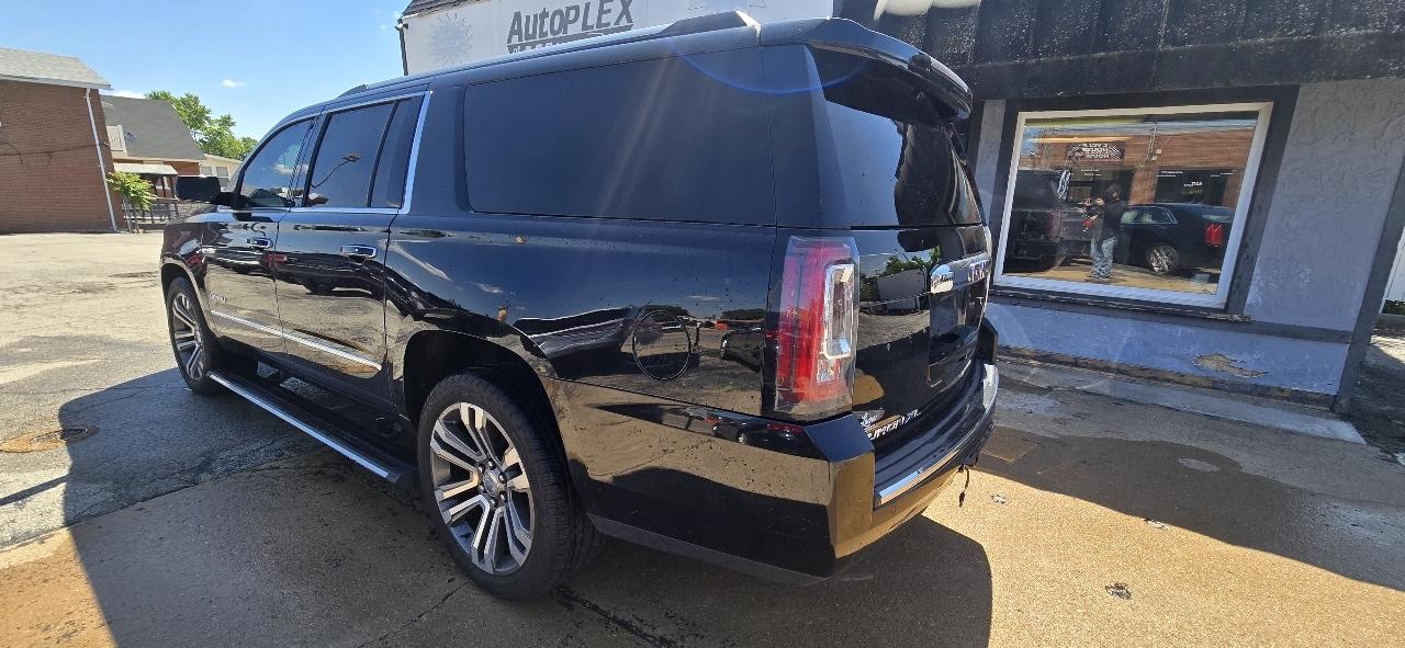 GMC Yukon XL Denali 4WD 2018