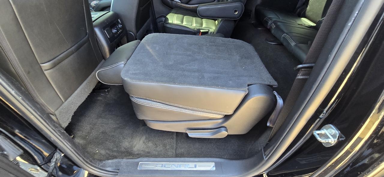 GMC Yukon XL Denali 4WD 2018