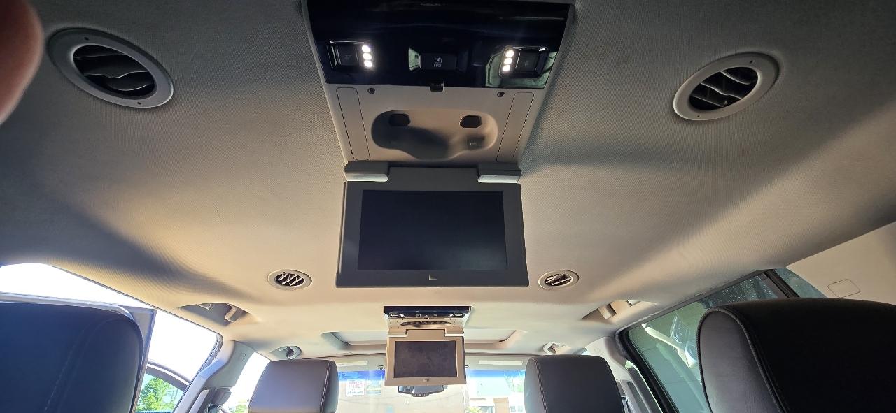 GMC Yukon XL Denali 4WD 2018