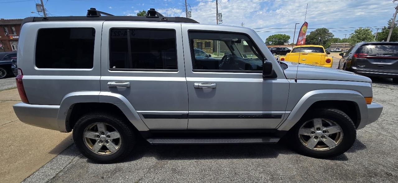 Jeep Commander Sport 4WD 2008