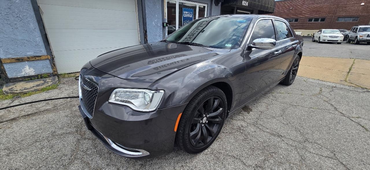 Chrysler 300 Limited RWD 2019