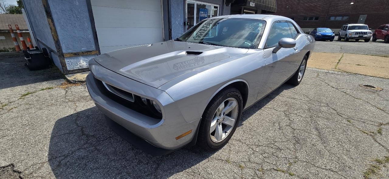 Dodge Challenger  2013