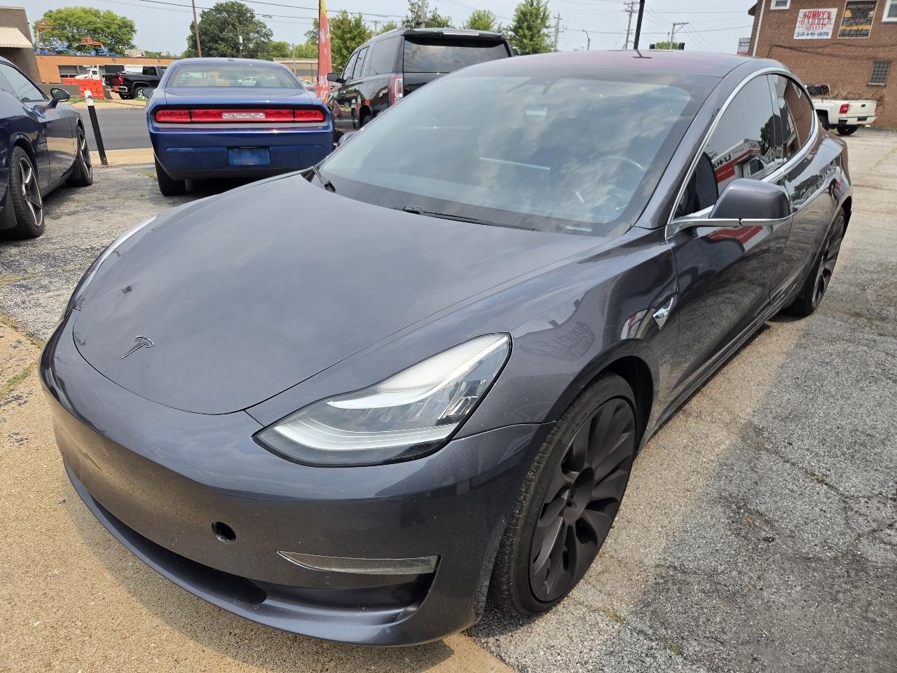 Tesla Model 3 Base 2018