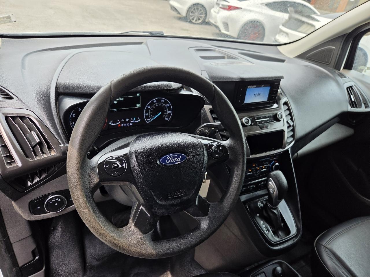 Ford Transit Connect Cargo Van XL LWB 2022