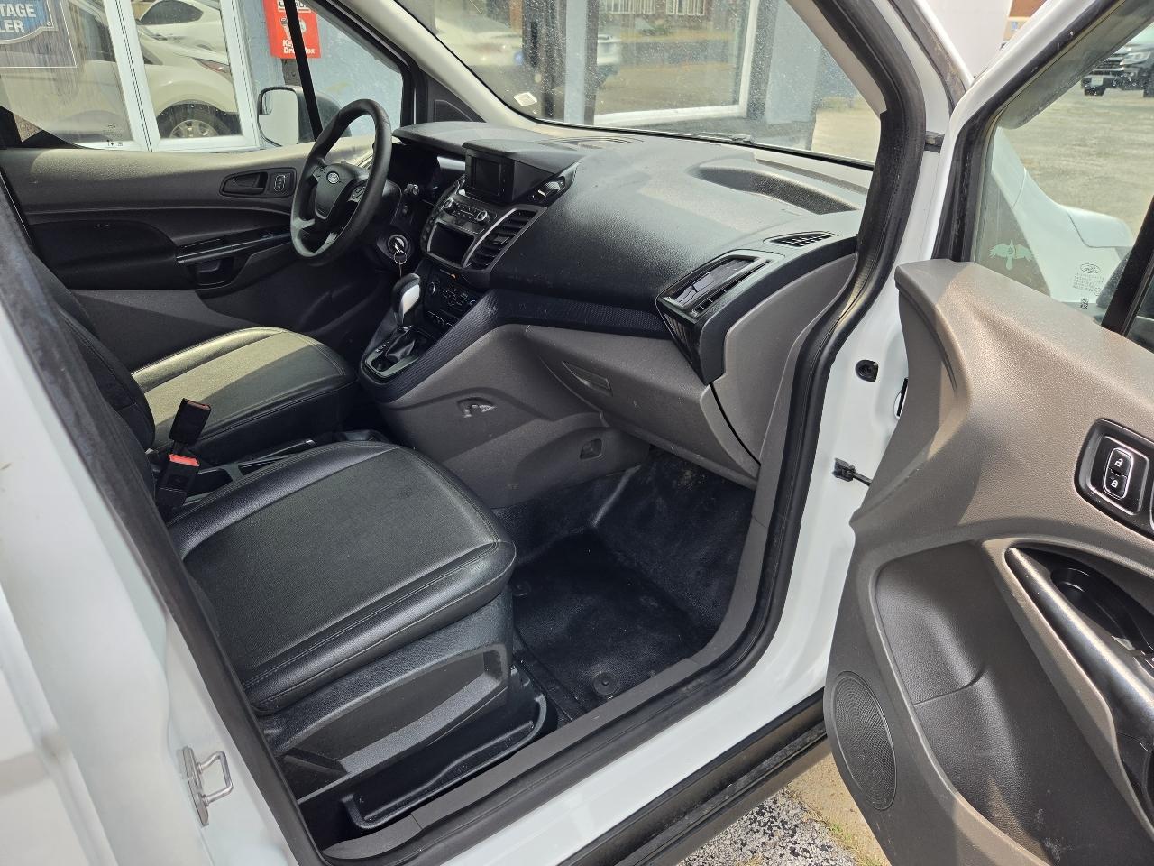 Ford Transit Connect Cargo Van XL LWB 2022