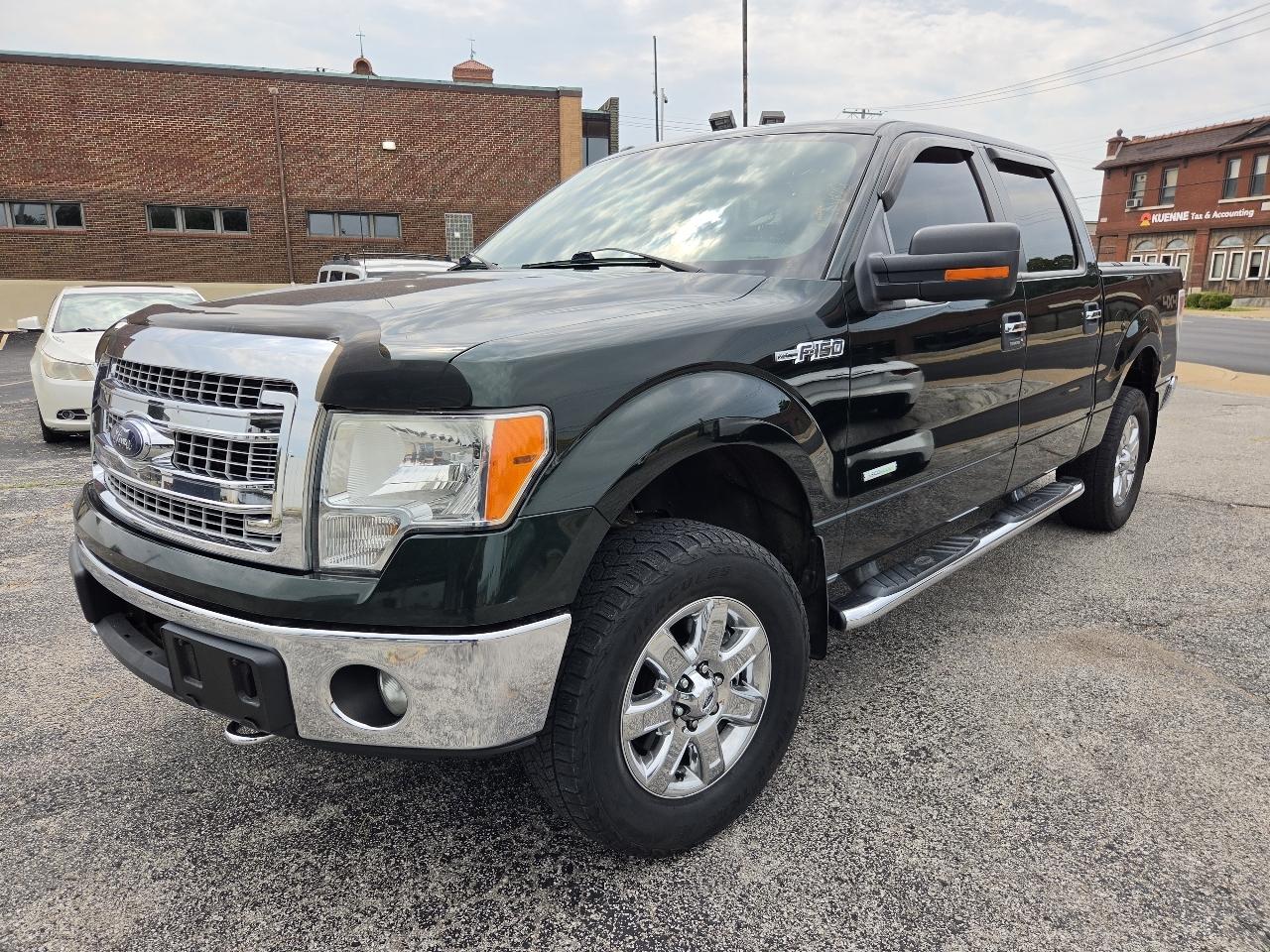 Ford F-150 XL SuperCrew 5.5-ft. Bed 4WD 2013