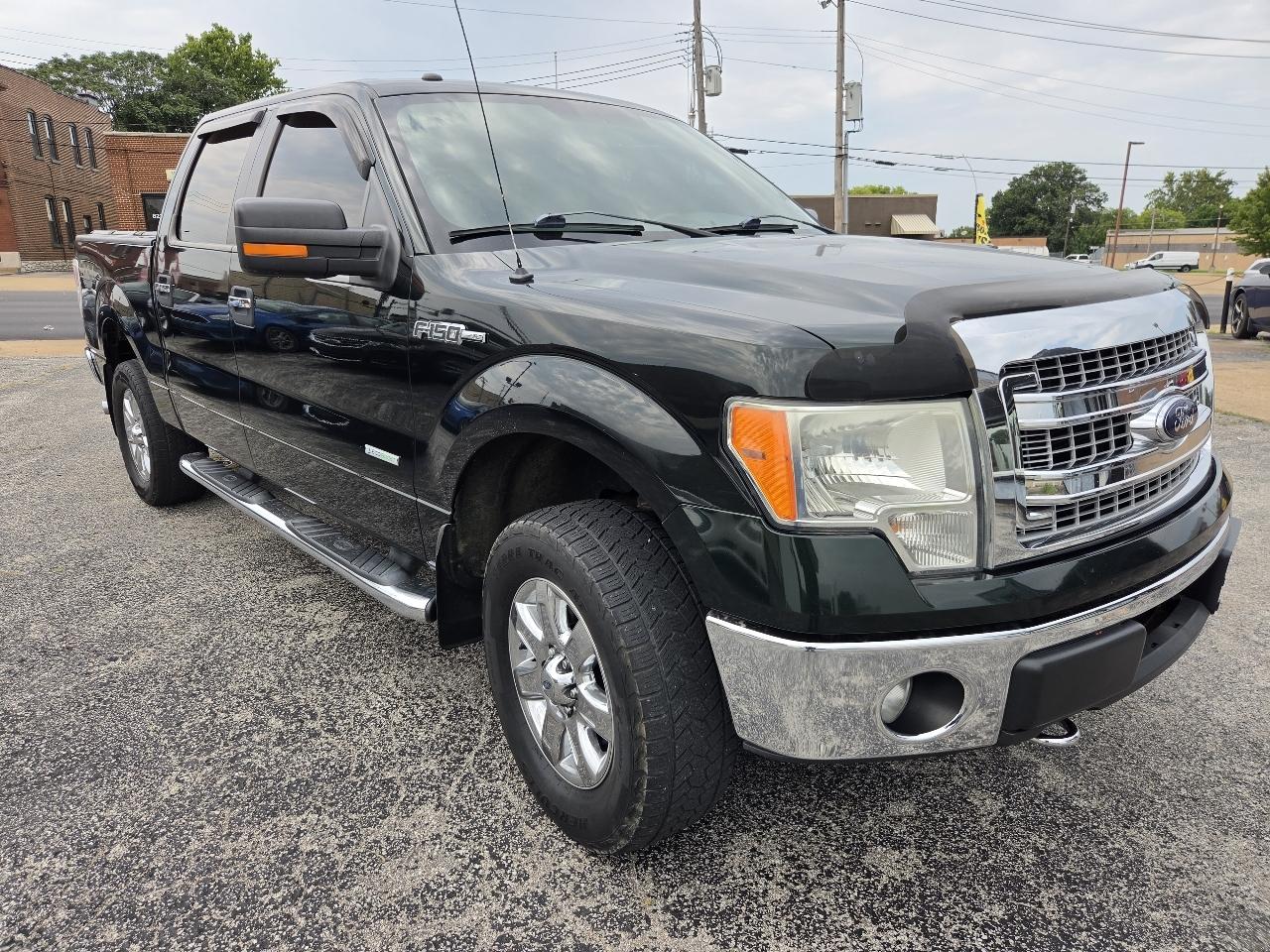 Ford F-150 XL SuperCrew 5.5-ft. Bed 4WD 2013