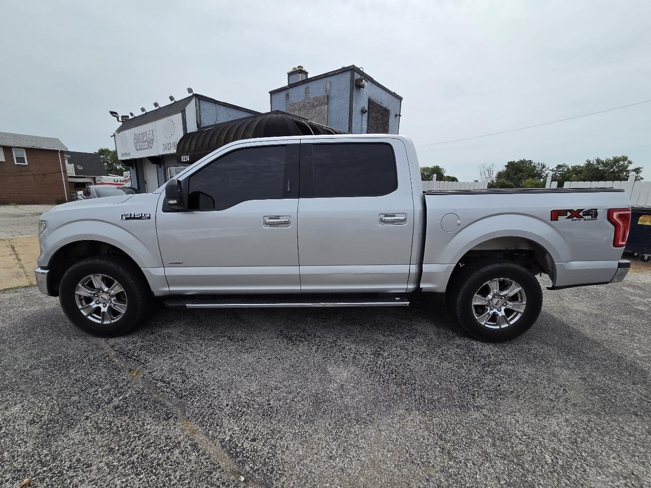 2016 Ford F-150 XL SuperCrew 5.5-ft. Bed 4WD