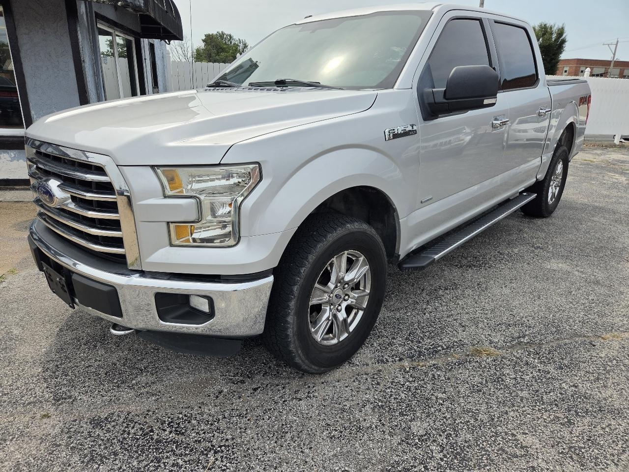 Ford F-150 XL SuperCrew 5.5-ft. Bed 4WD 2016
