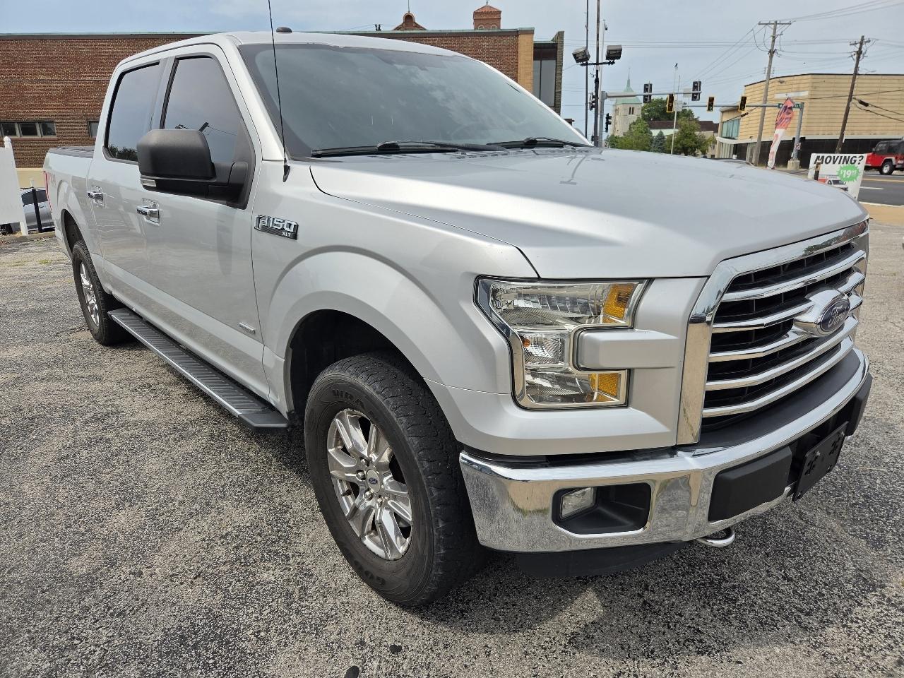 Ford F-150 XL SuperCrew 5.5-ft. Bed 4WD 2016