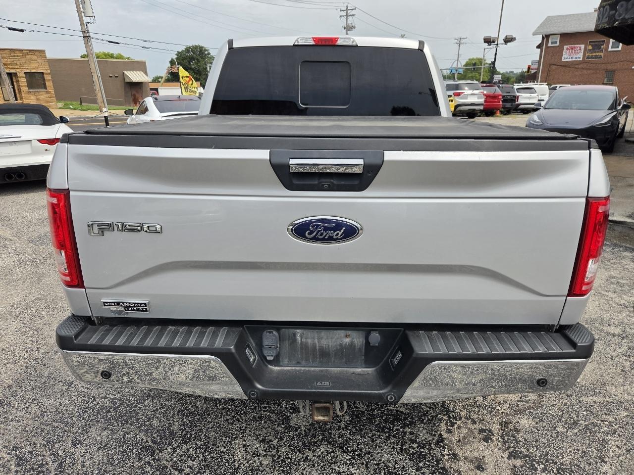 Ford F-150 XL SuperCrew 5.5-ft. Bed 4WD 2016