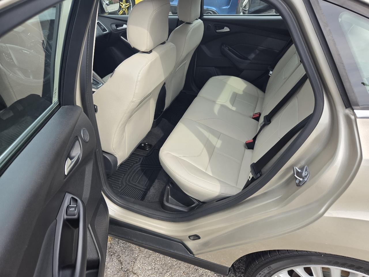 Ford Focus Titanium Sedan 2017