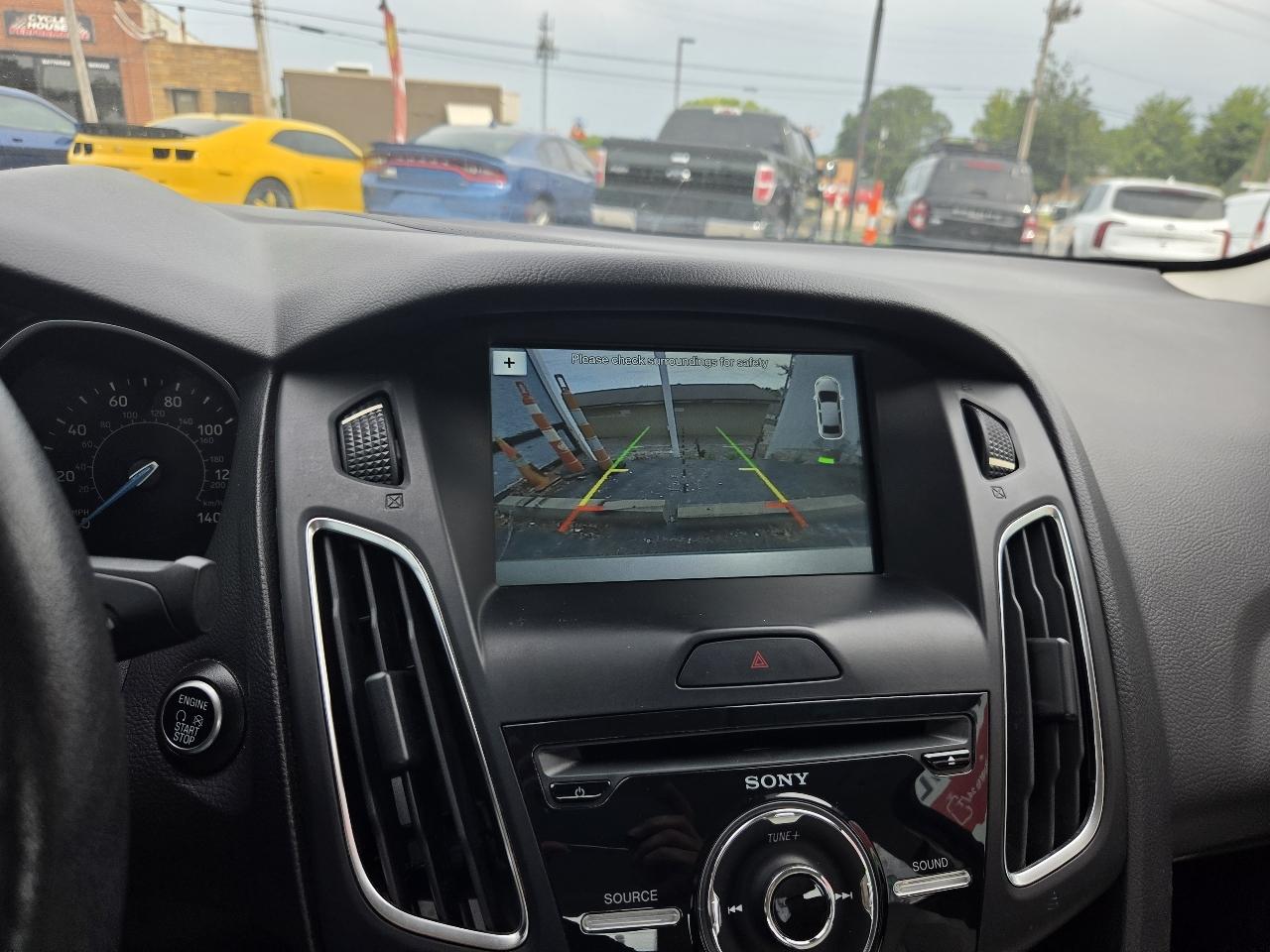 Ford Focus Titanium Sedan 2017