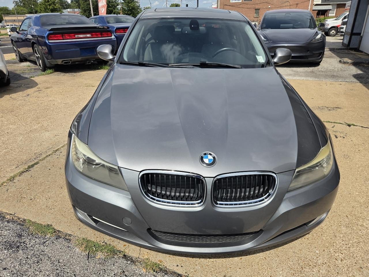 BMW 3-Series 335i 2011