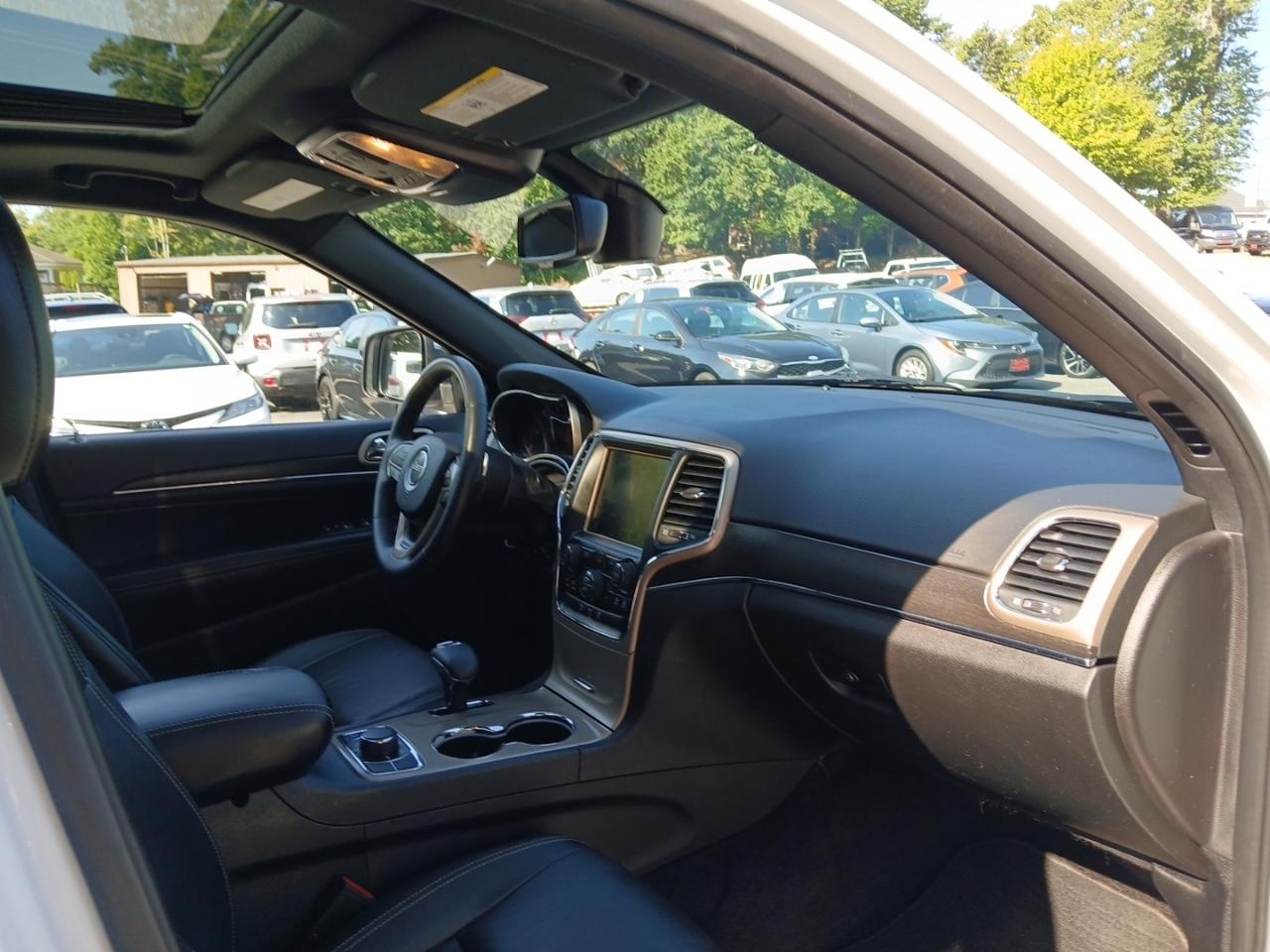 Jeep Grand Cherokee Limited 4WD 2015