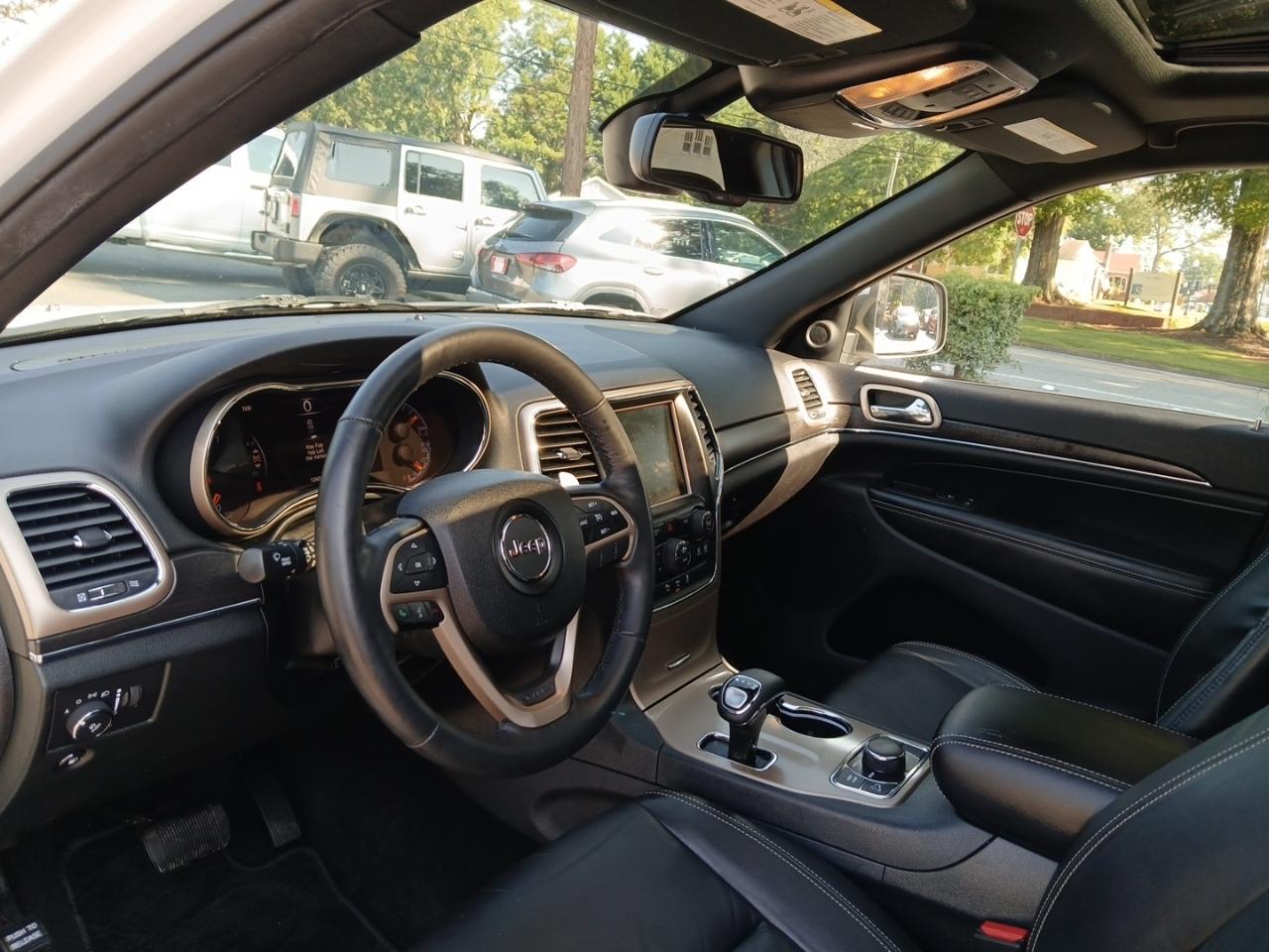 Jeep Grand Cherokee Limited 4WD 2015