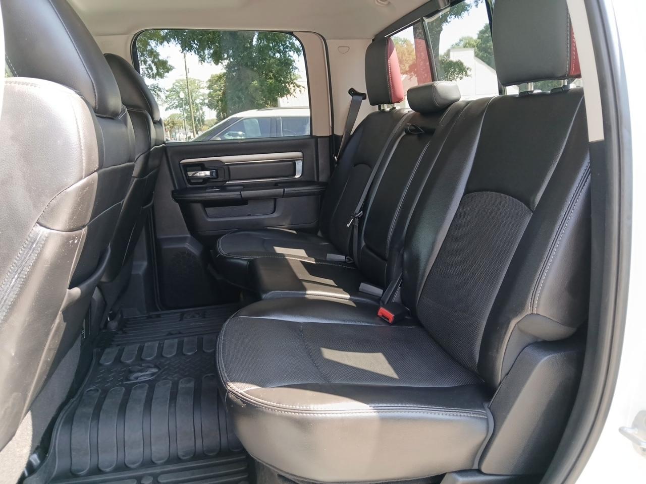 RAM 1500 2WD Crew Cab 149" Sport 2014