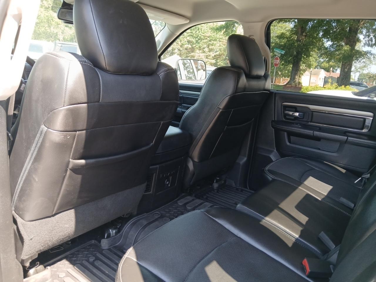 RAM 1500 2WD Crew Cab 149" Sport 2014