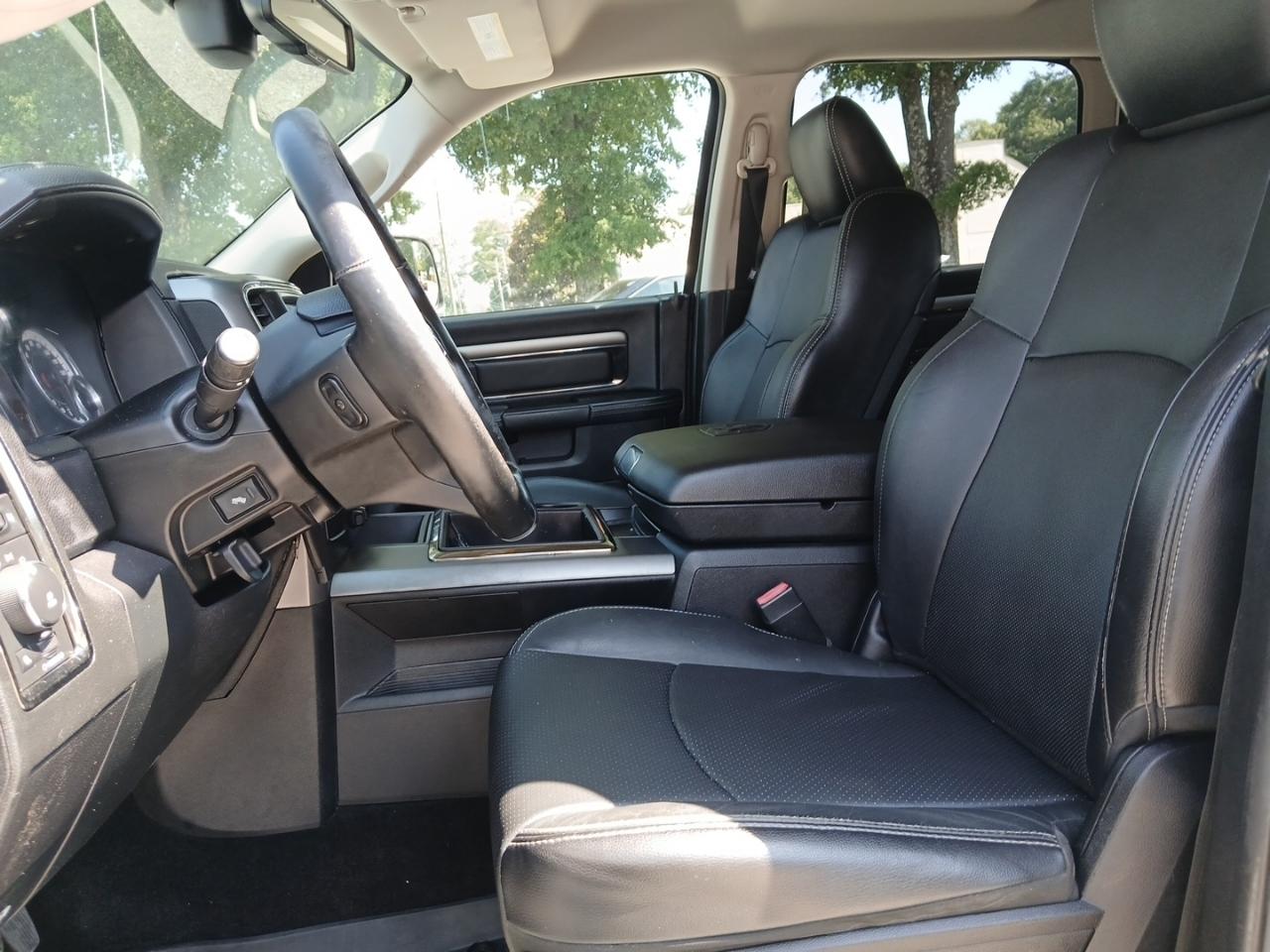 RAM 1500 2WD Crew Cab 149" Sport 2014