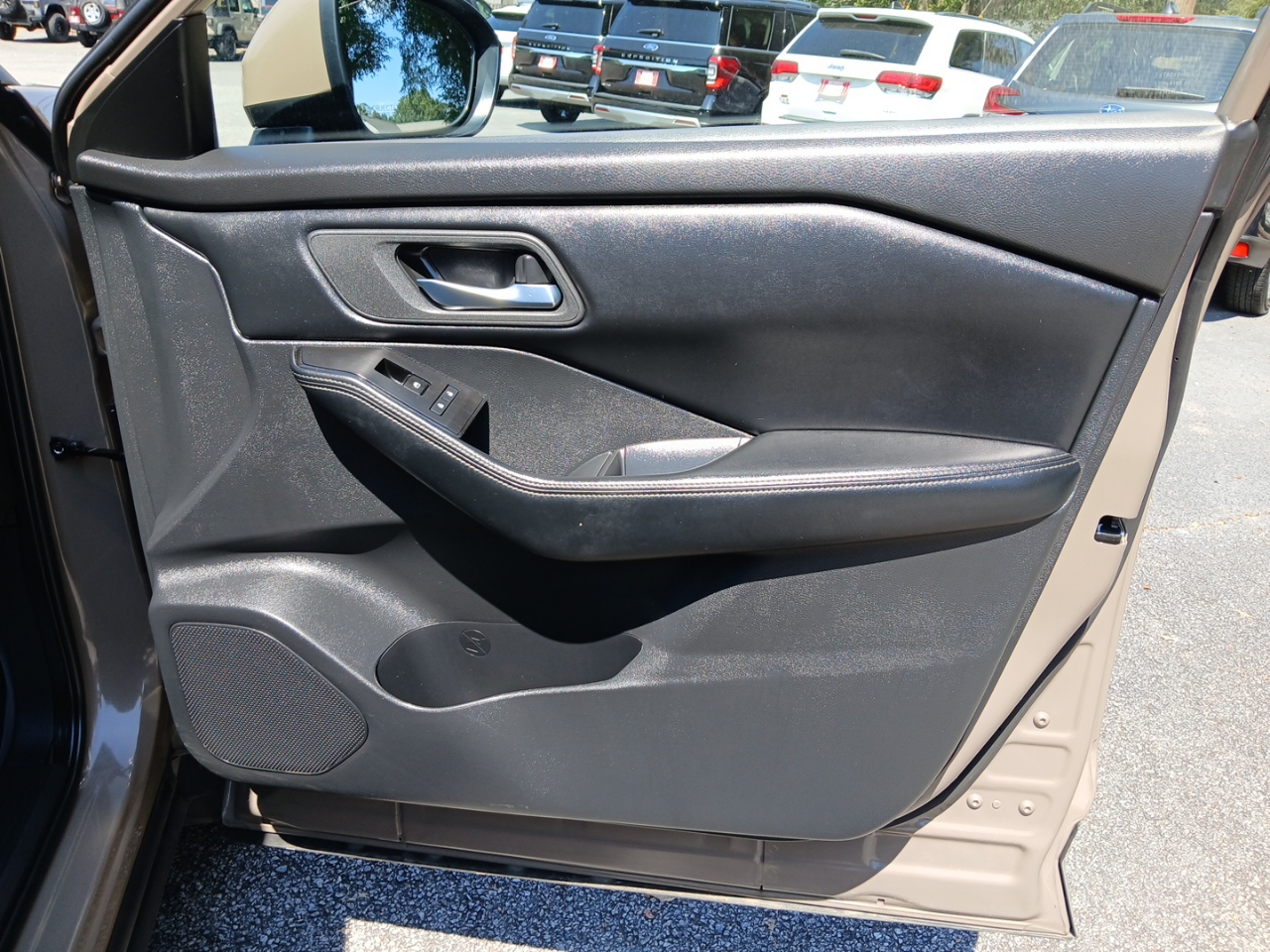 Nissan Rogue SV AWD 2024 Nissan Rogue SV AWD 2024