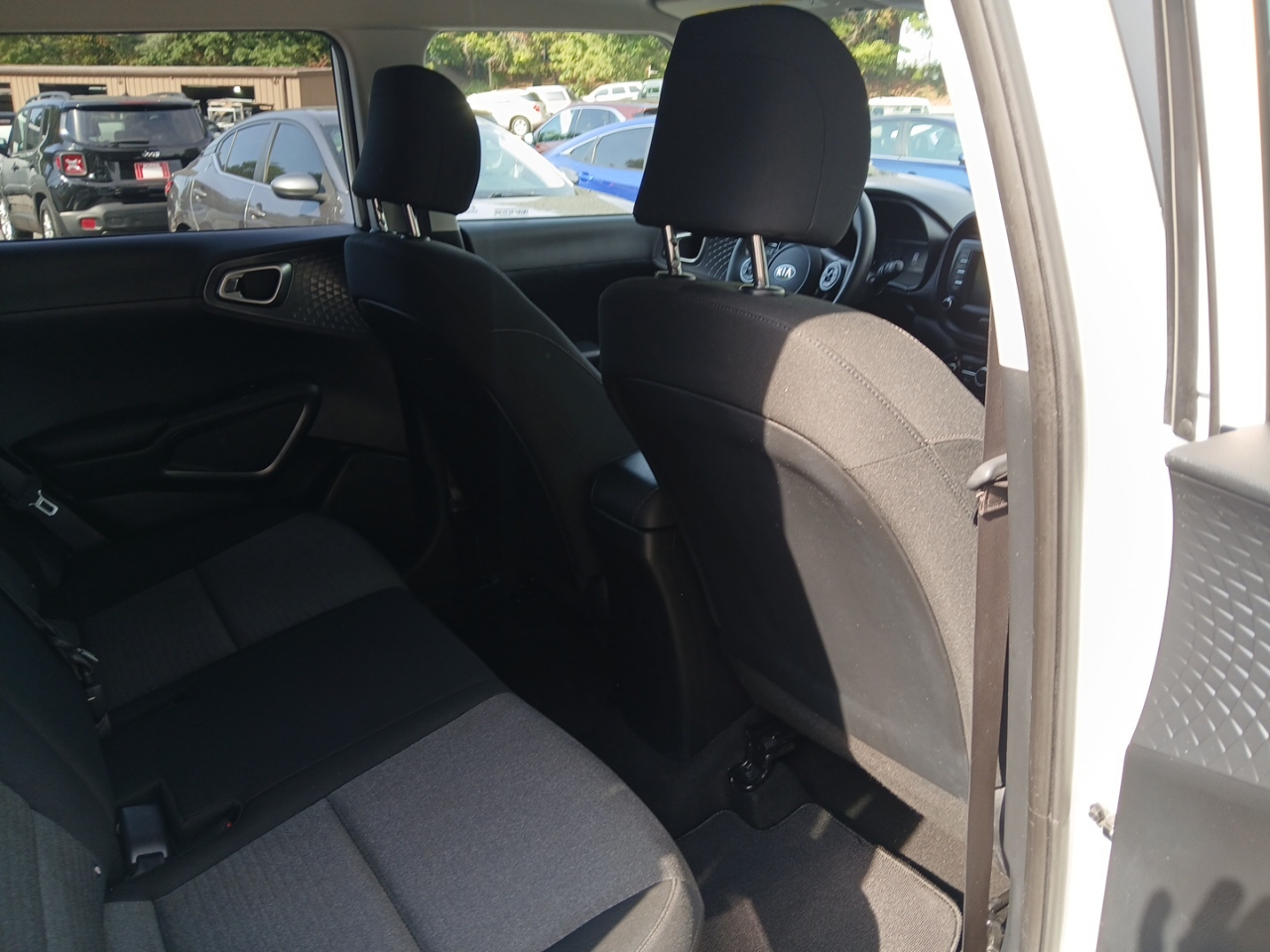 2021 Kia Soul LX S X-Line photo 13