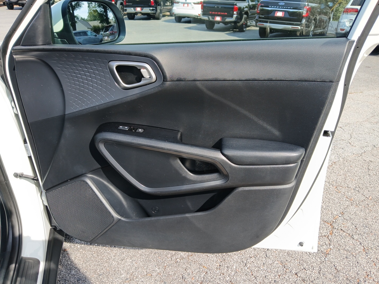 2021 Kia Soul LX S X-Line photo 14
