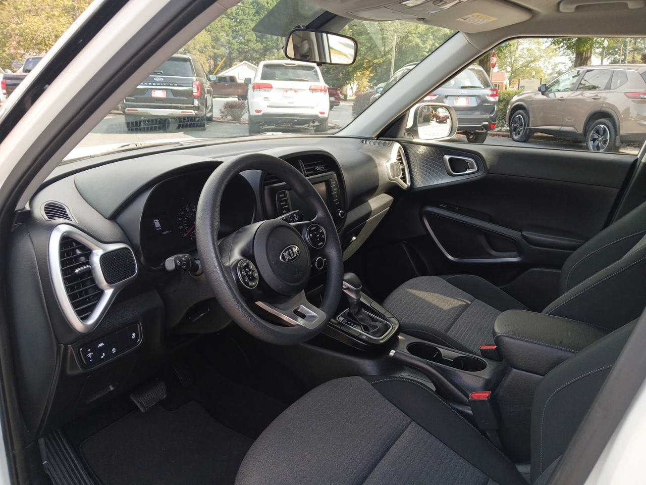 2021 Kia Soul LX S X-Line photo 17