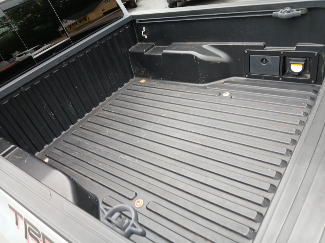 2018 Toyota Tacoma SR5 TRD Pro Sport photo 9