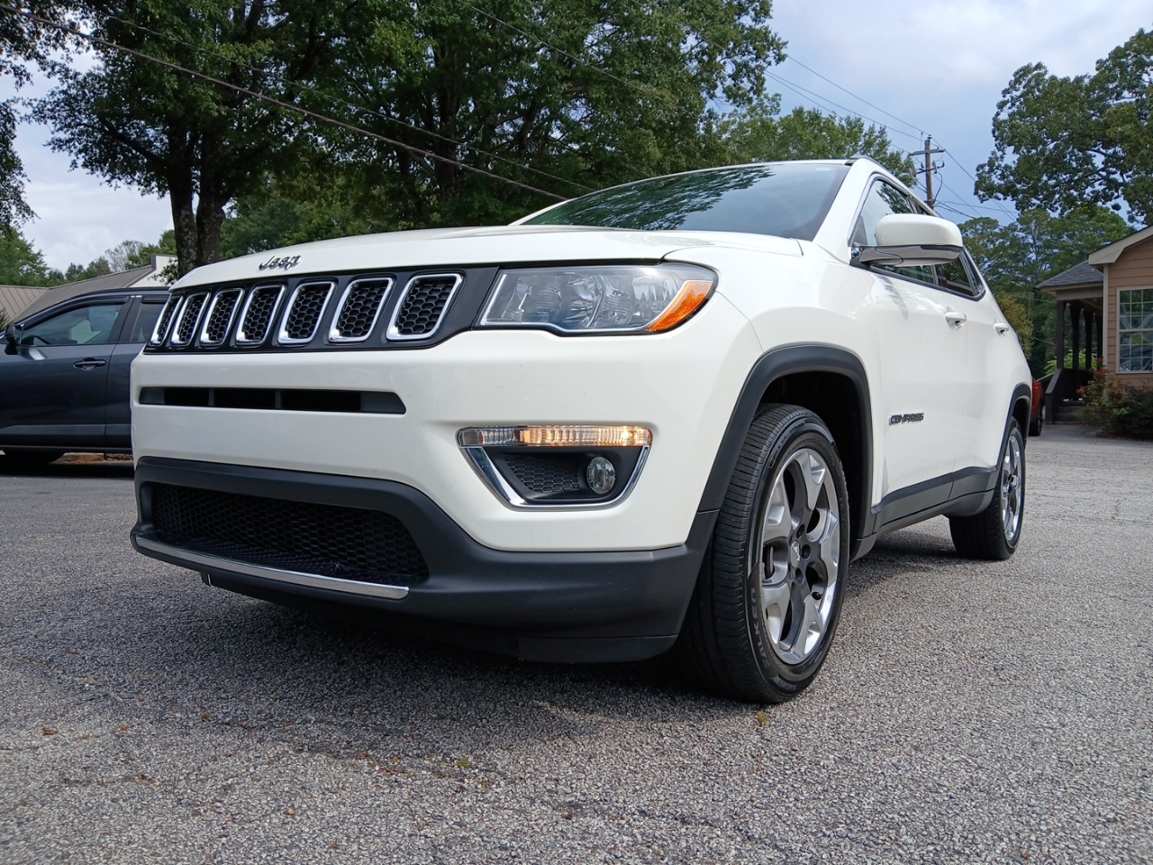 2019 Jeep Compass Limited photo 2
