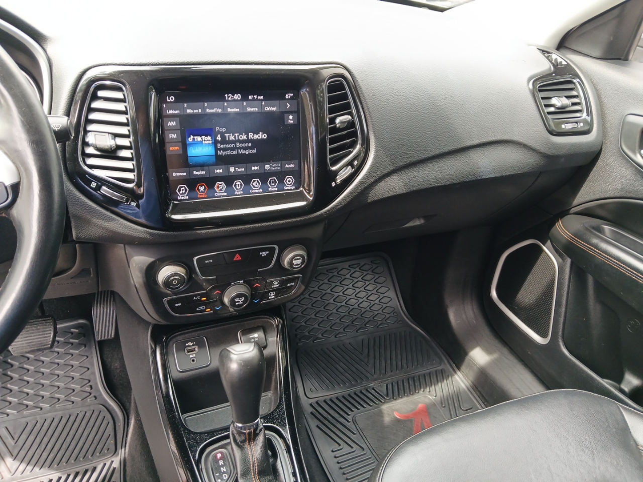 2019 Jeep Compass Limited photo 18