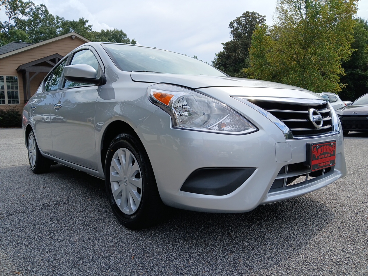 2019 Nissan Versa 1.6 S photo 4