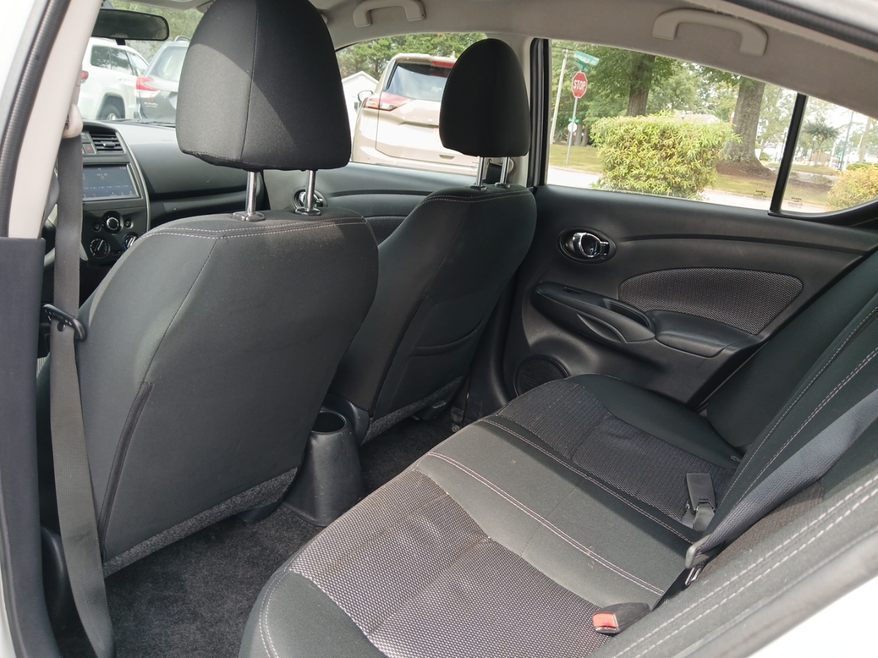 2019 Nissan Versa 1.6 S photo 10