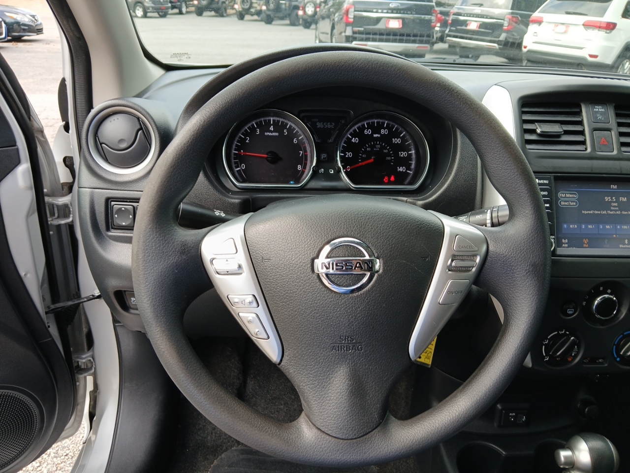 2019 Nissan Versa 1.6 S photo 20