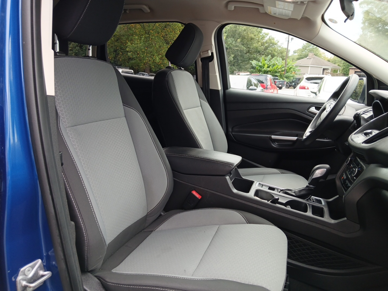 2019 Ford Escape SE photo 16