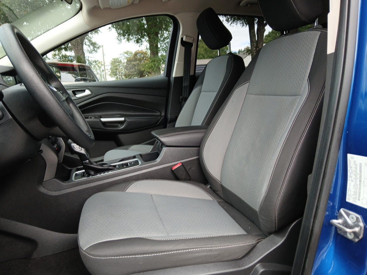 2019 Ford Escape SE photo 18