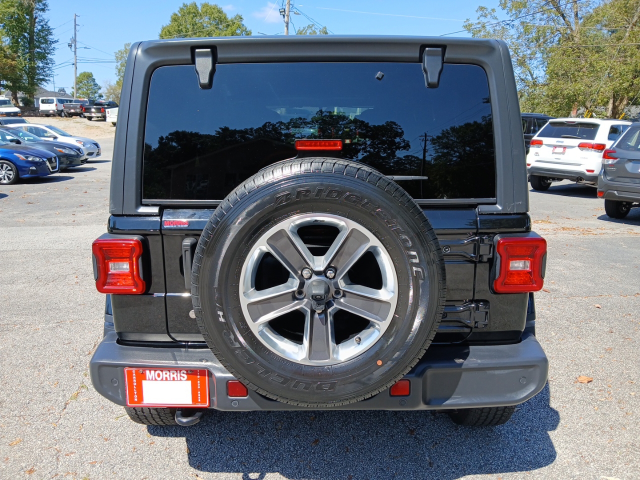 2019 Jeep Wrangler Unlimited Sahara photo 4