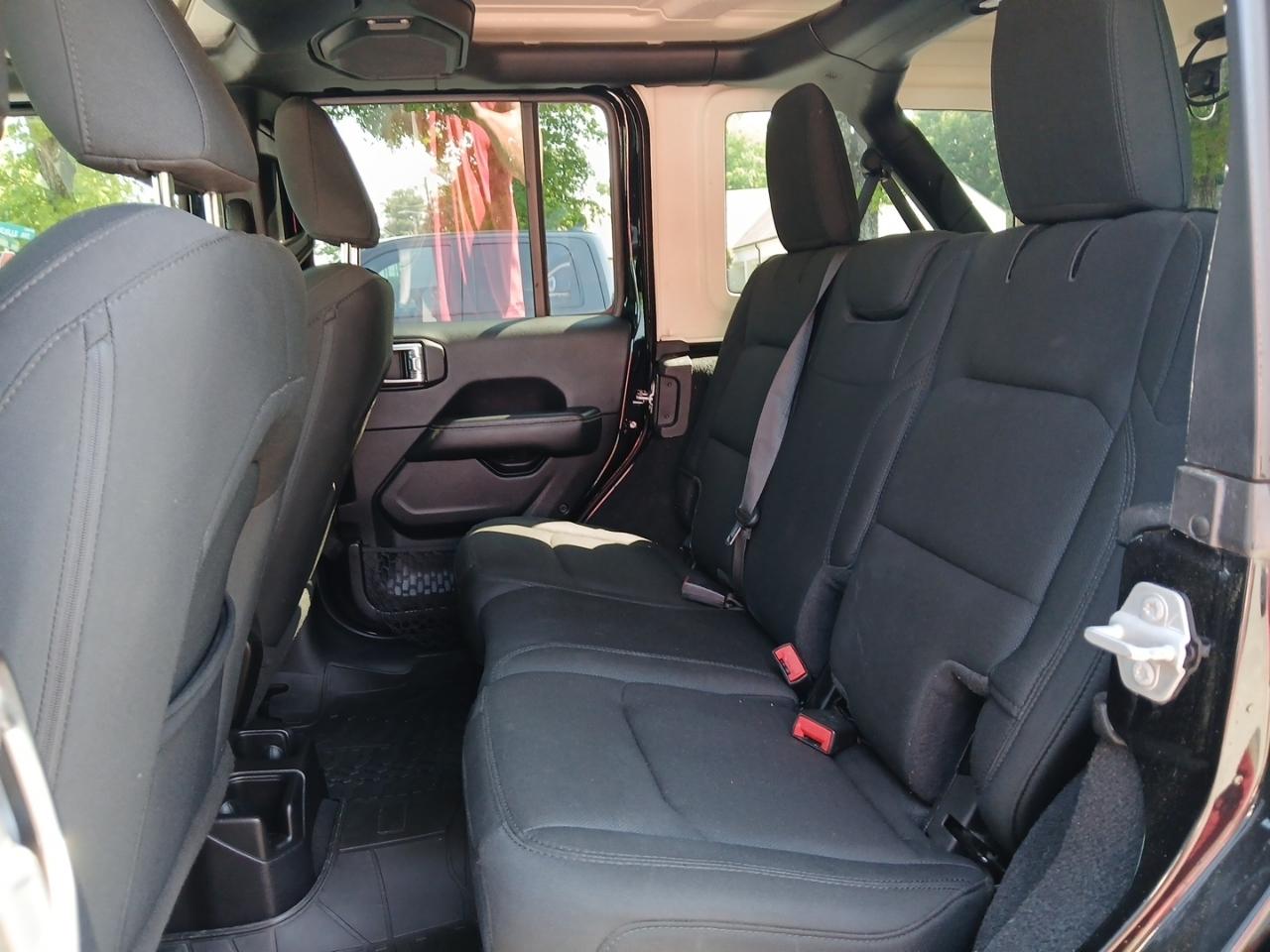 Jeep Wrangler Unlimited Sahara 2019