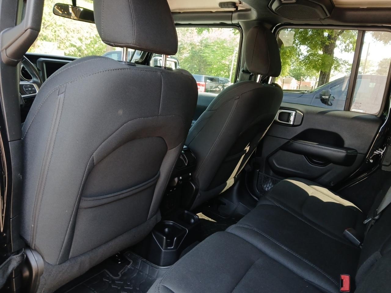 Jeep Wrangler Unlimited Sahara 2019