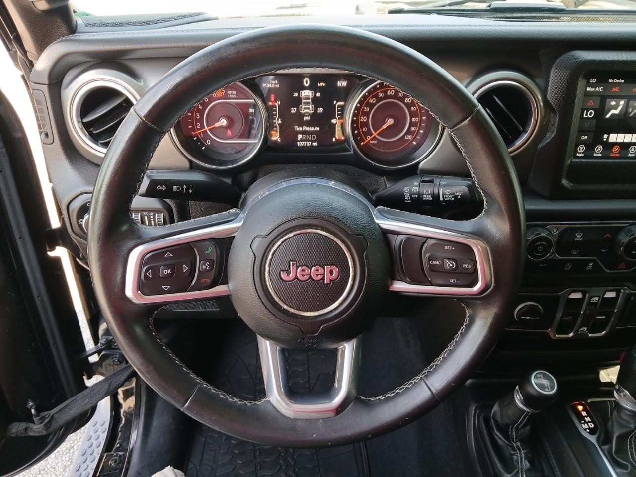 Jeep Wrangler Unlimited Sahara 2019