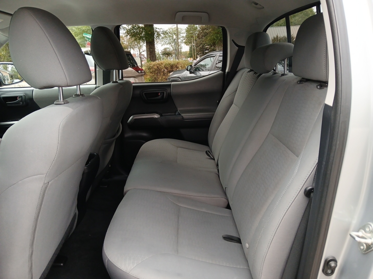 Toyota Tacoma 4WD Double Cab V6 AT SR5 (Natl) 2018 Toyota Tacoma 4WD Double Cab V6 AT SR5 (Natl) 2018