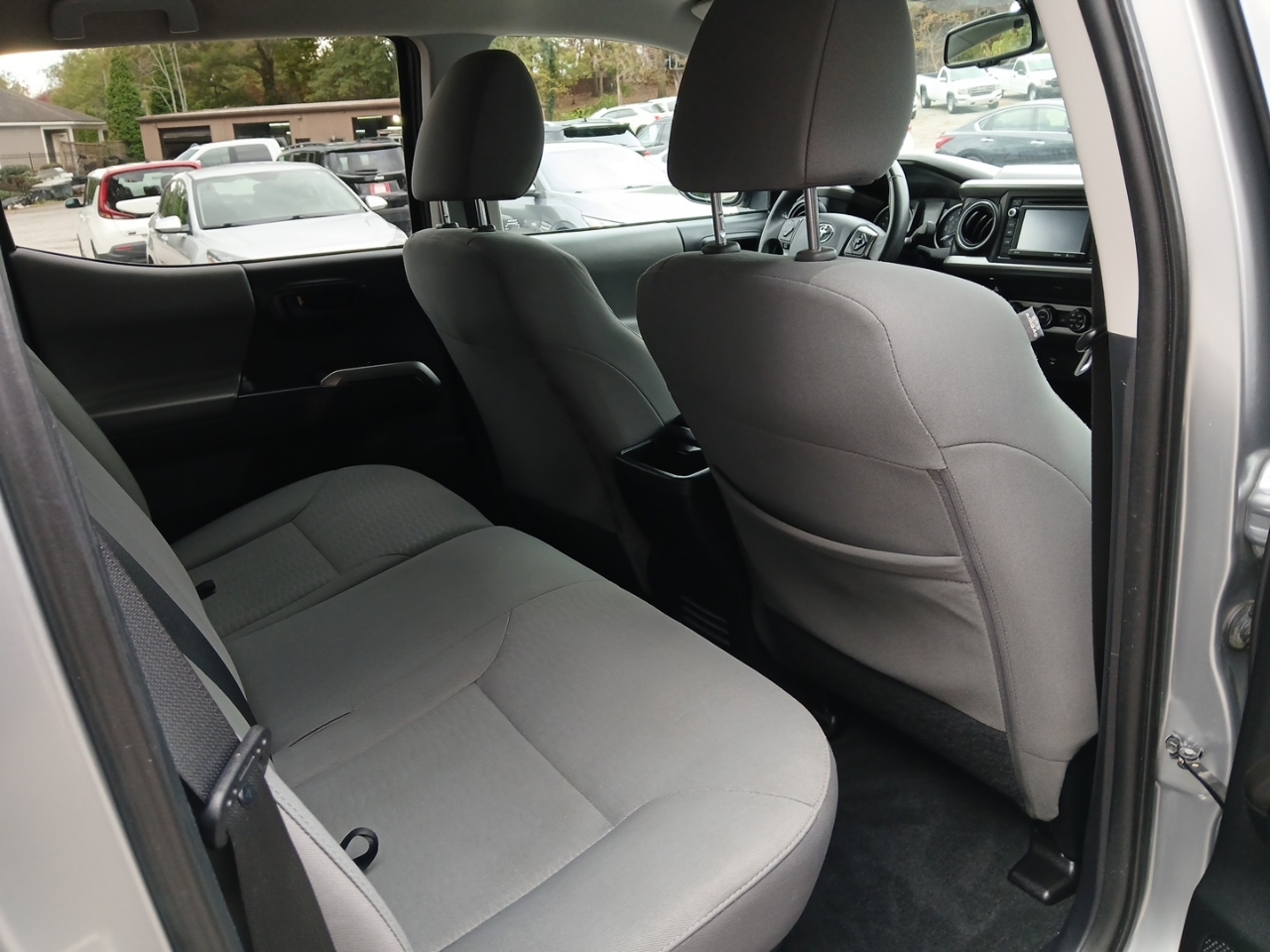 Toyota Tacoma 4WD Double Cab V6 AT SR5 (Natl) 2018 Toyota Tacoma 4WD Double Cab V6 AT SR5 (Natl) 2018