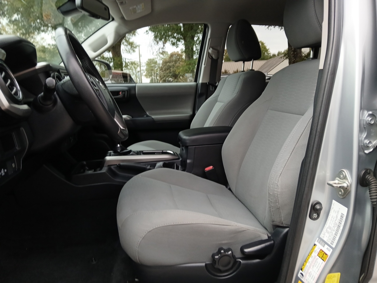 Toyota Tacoma 4WD Double Cab V6 AT SR5 (Natl) 2018 Toyota Tacoma 4WD Double Cab V6 AT SR5 (Natl) 2018