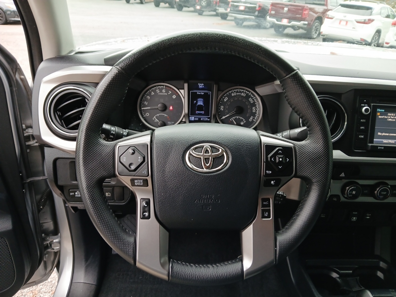 Toyota Tacoma 4WD Double Cab V6 AT SR5 (Natl) 2018 Toyota Tacoma 4WD Double Cab V6 AT SR5 (Natl) 2018