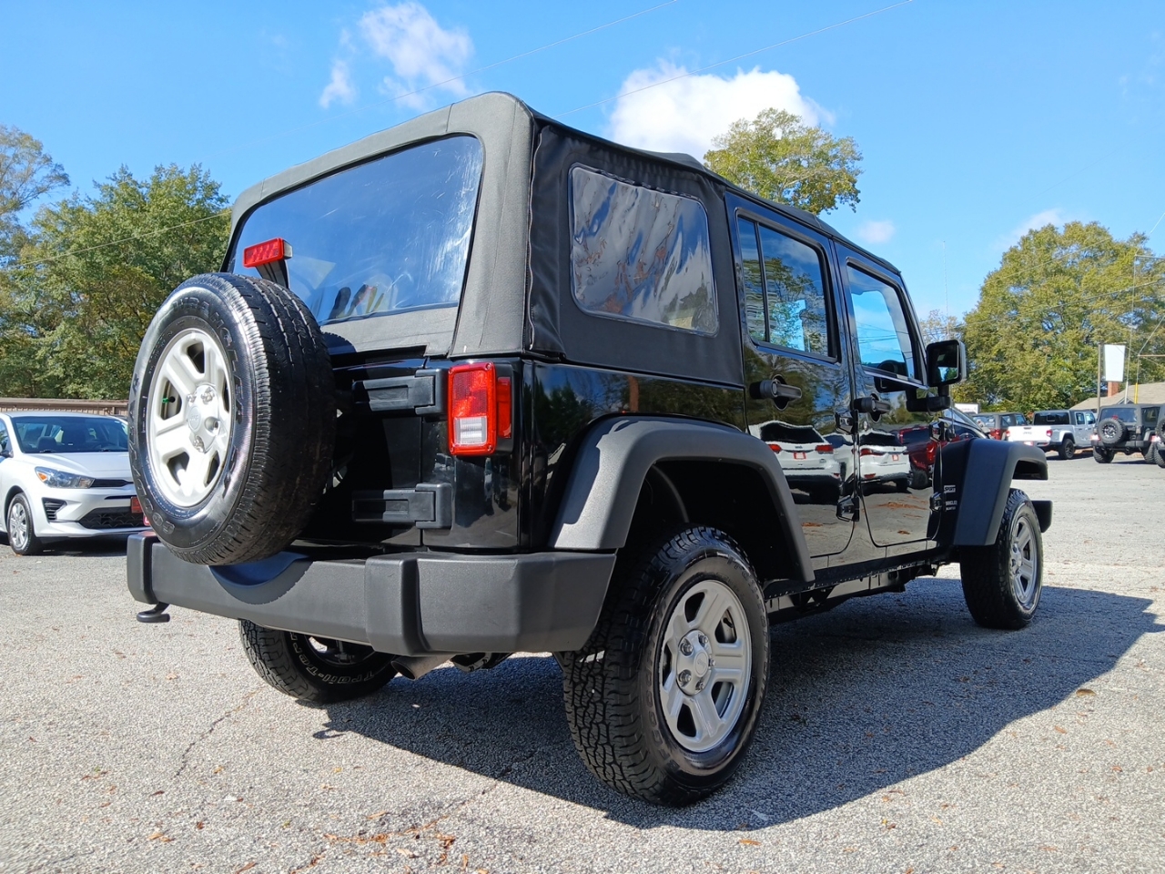 Jeep Wrangler Unlimited Sport 4WD 2015 Jeep Wrangler Unlimited Sport 4WD 2015