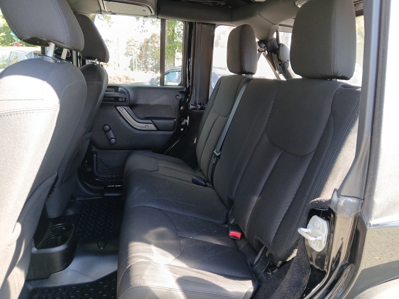 Jeep Wrangler Unlimited Sport 4WD 2015 Jeep Wrangler Unlimited Sport 4WD 2015