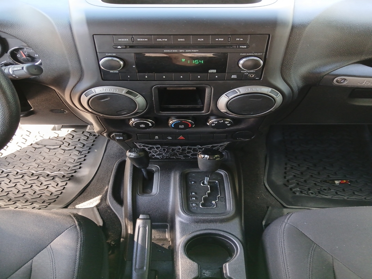 Jeep Wrangler Unlimited Sport 4WD 2015 Jeep Wrangler Unlimited Sport 4WD 2015