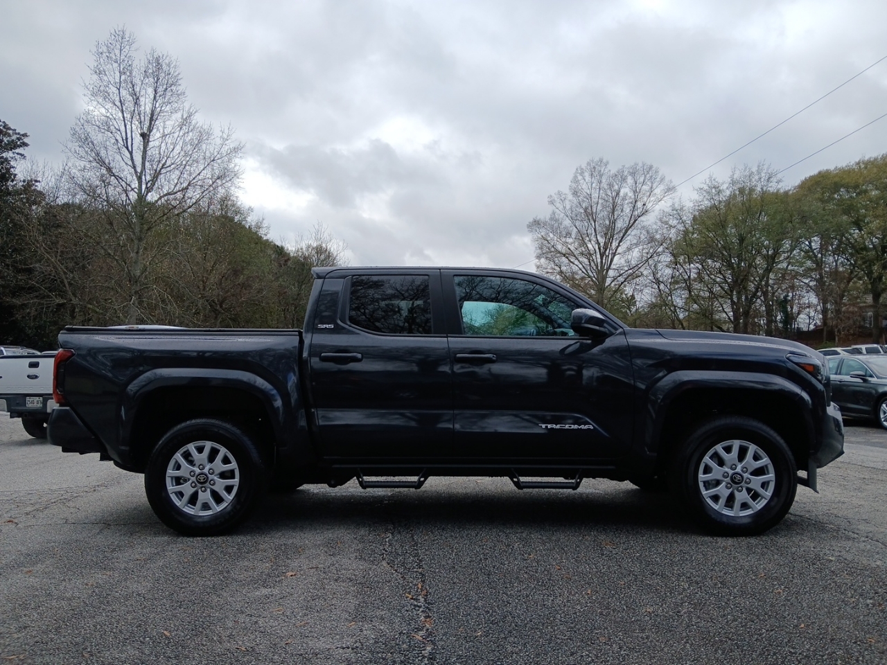 Toyota Tacoma SR5 Dbl Cab 4WD at 2024